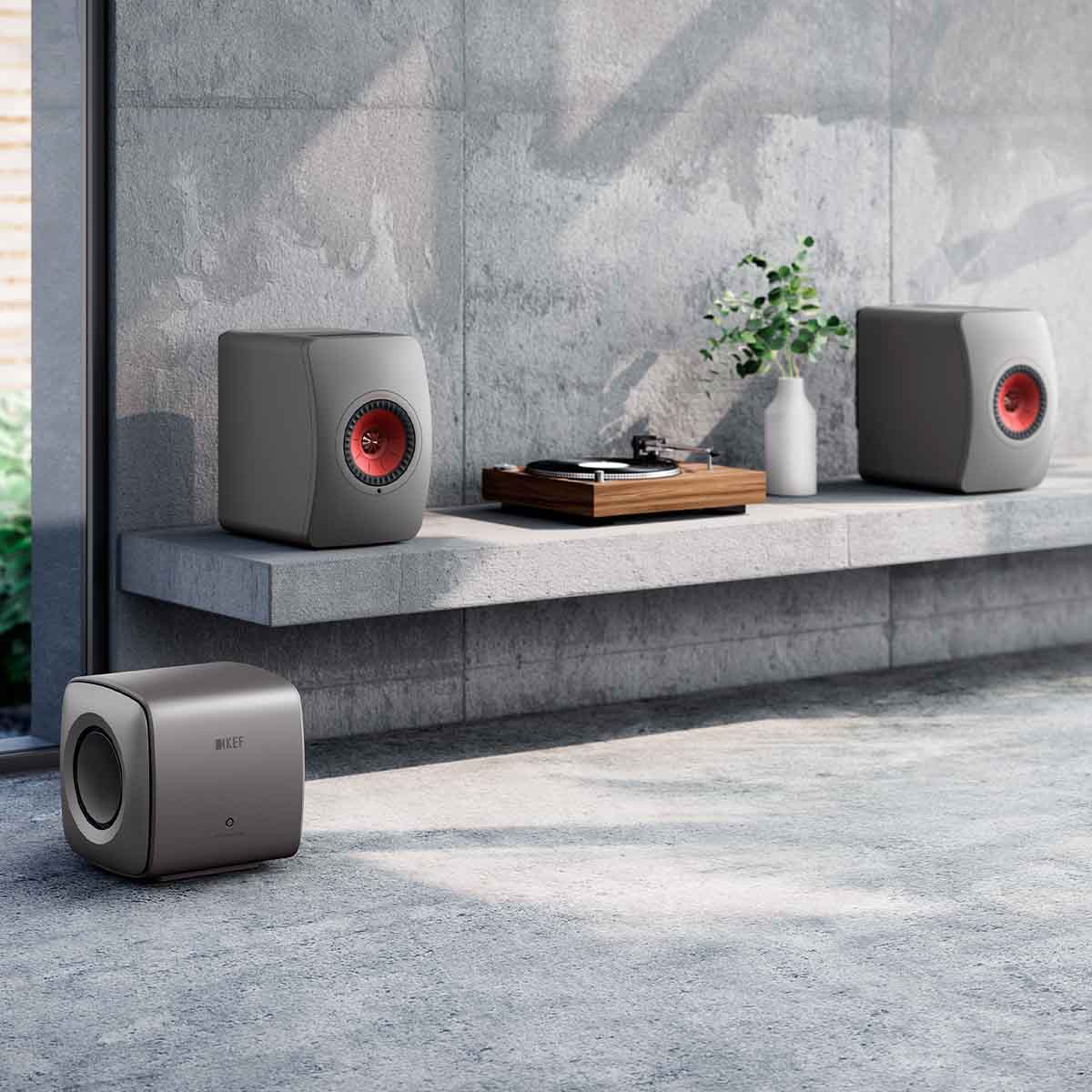 KEF KC62 - subwoofer compact de înaltă performanță