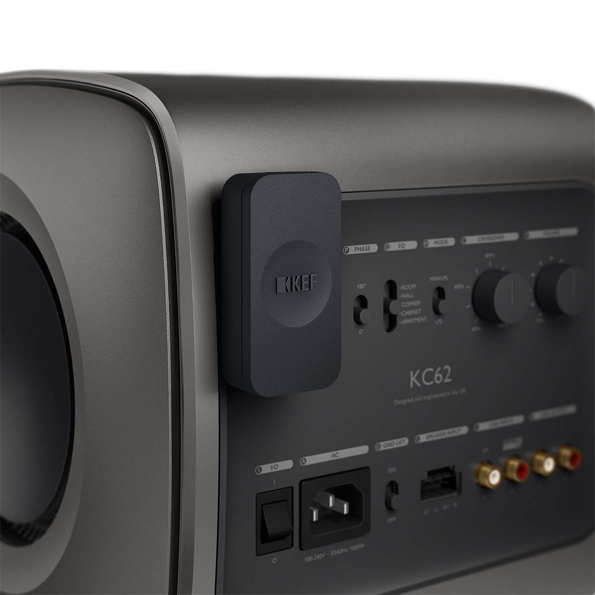 KEF KC62 - subwoofer compact de înaltă performanță