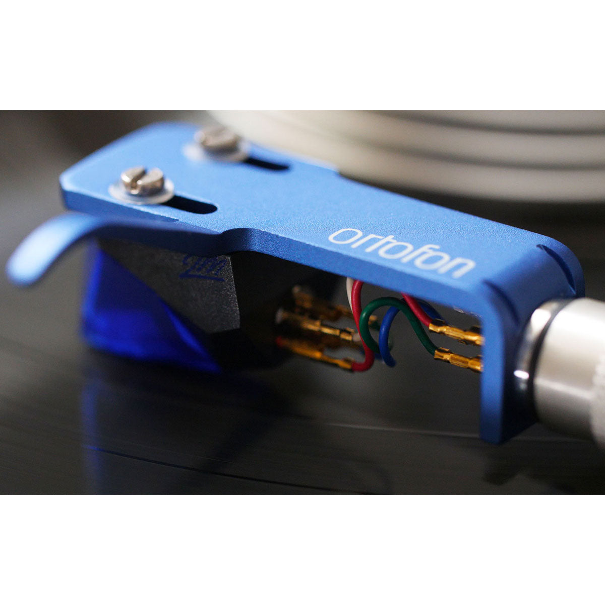 Ortofon 2M Blue - cartuș phono de înaltă performanță