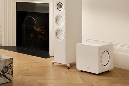 KEF KC92 - subwoofer cu anulare a forței