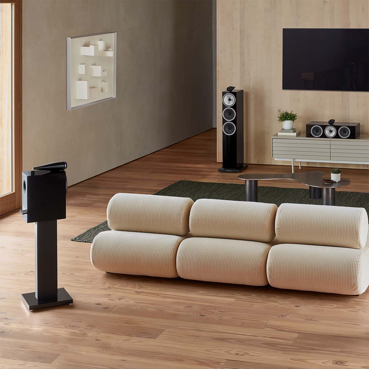 Bowers & Wilkins FS 700 S3