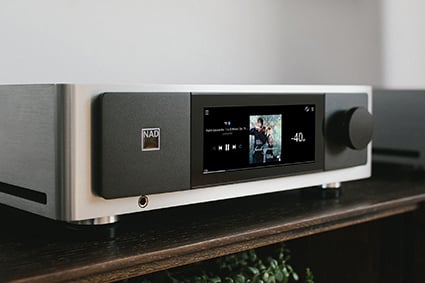 NAD Master Series M66 - procesor audio avansat de înaltă performanță